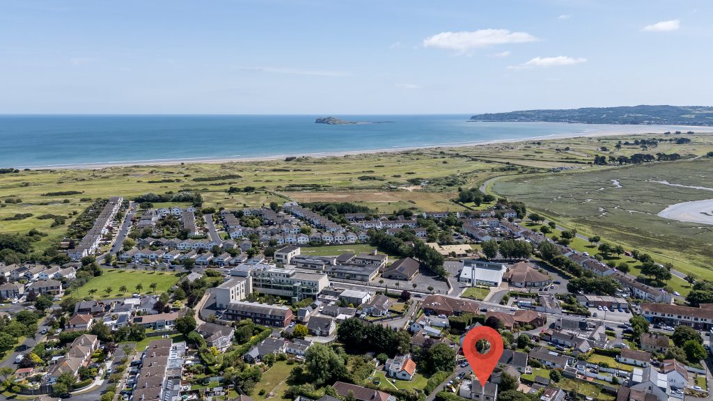 Iona, Suncroft Avenue, Strand Road, Portmarnock, Co. Dublin Iona, Suncroft Avenue, Strand Road, Portmarnock, Co. Dublin